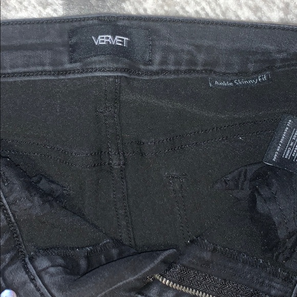 Vervet Skinny Jeans - Picture 3 of 5